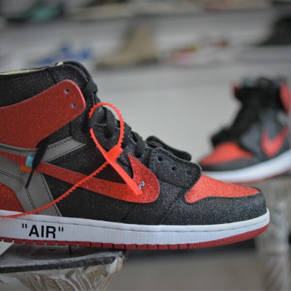 JORDAN 1 OFF-WHITE BRED GLITTER