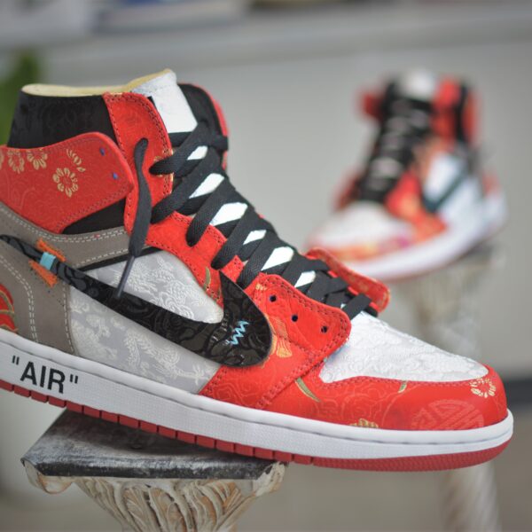 JORDAN 1 OFF-WHITE GEISHA