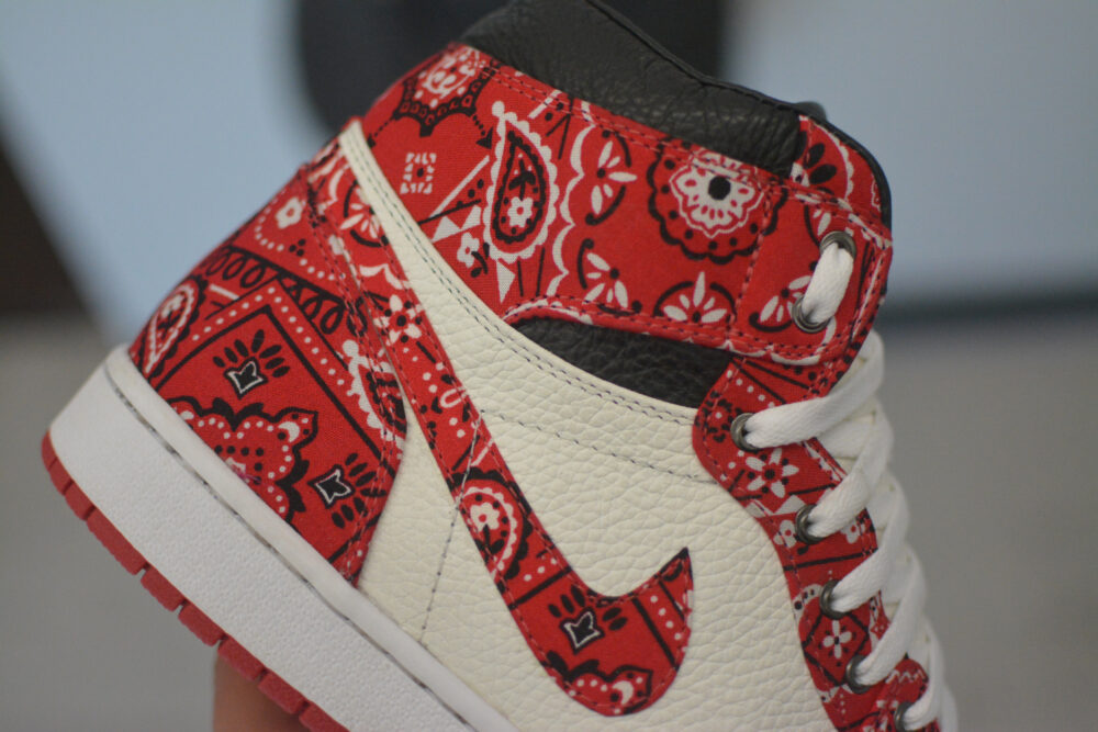 JORDAN 1 RED BANDANA