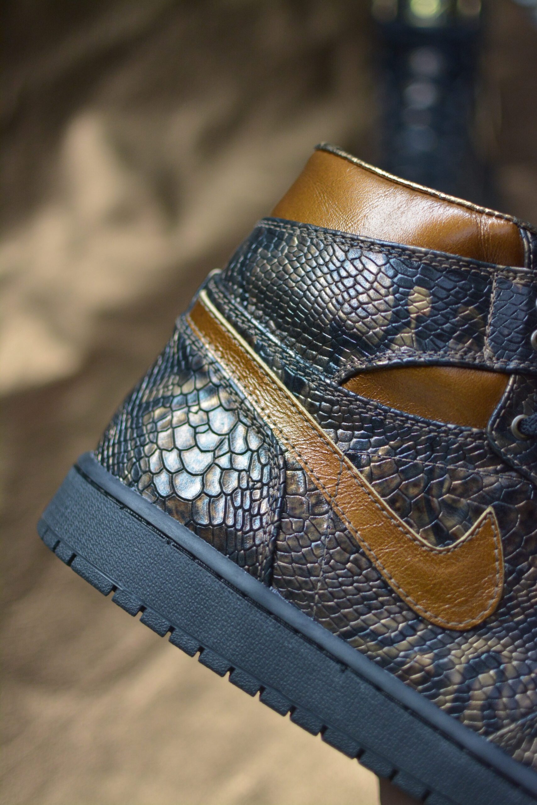 JORDAN 1 BRONZE SNAKE