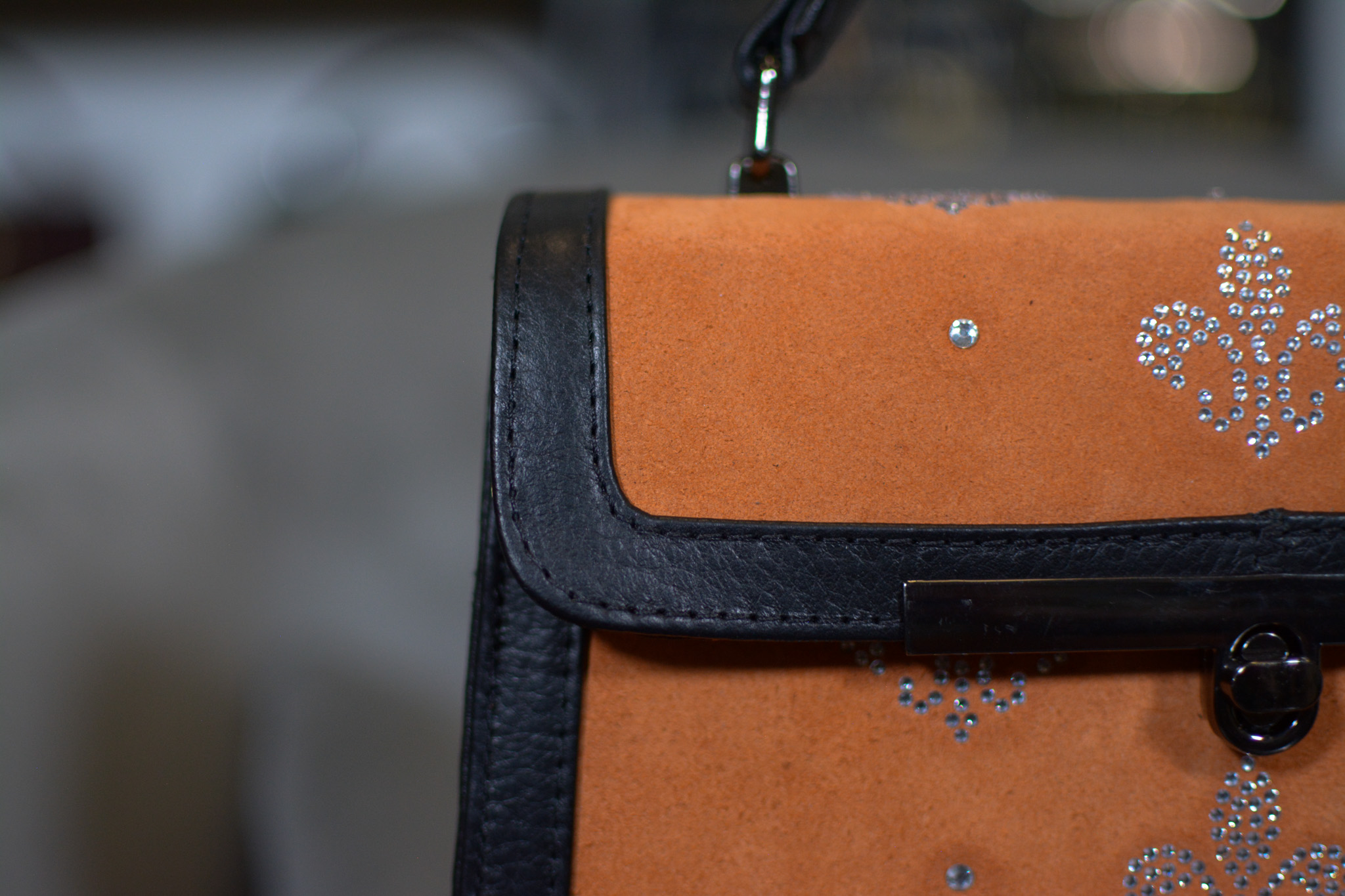 The DM Heritage Orange & Black - Image 2