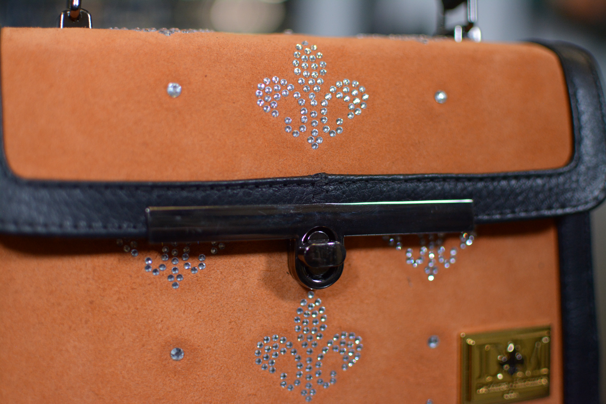 The DM Heritage Orange & Black - Image 4