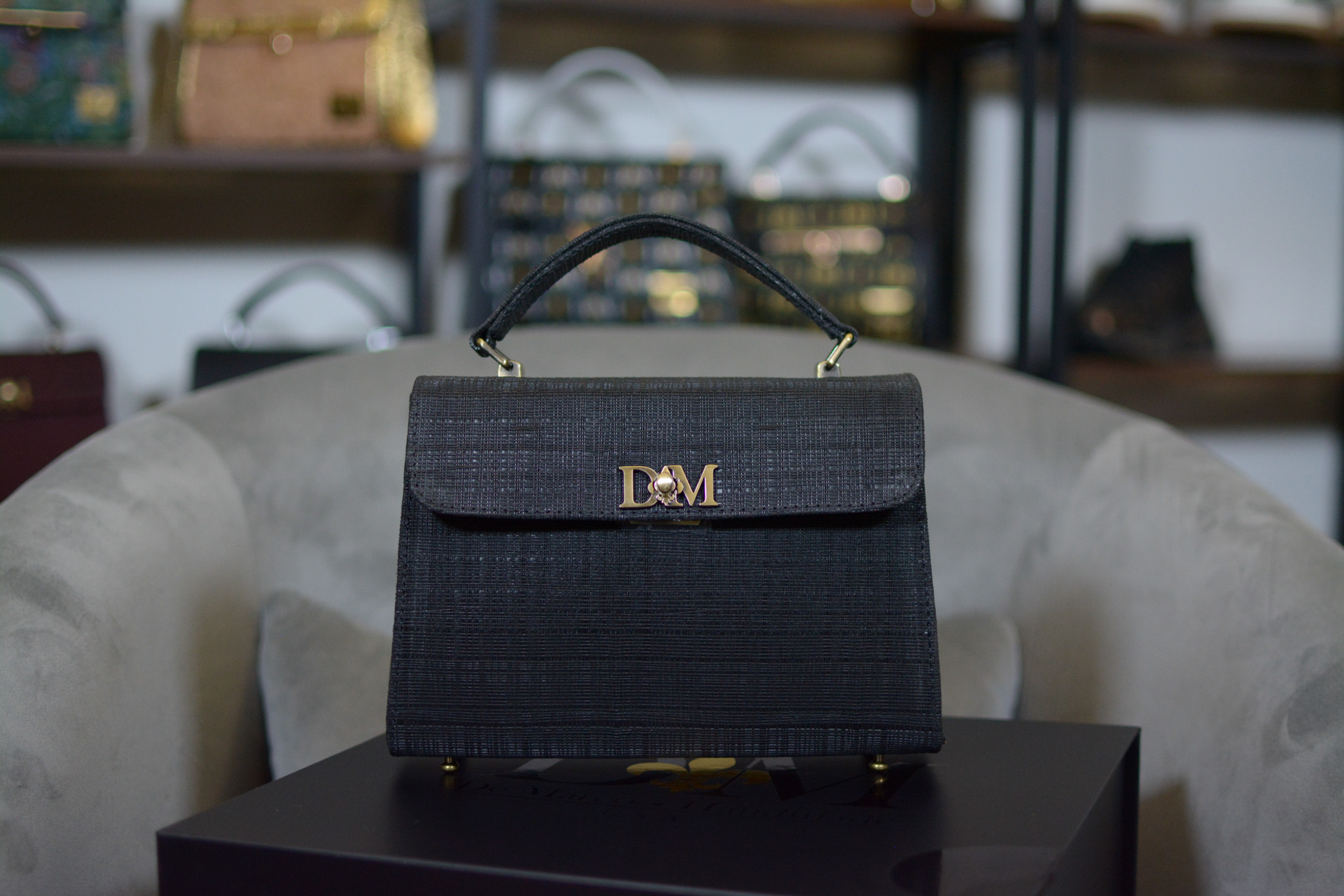 The Fleur Black & Antique