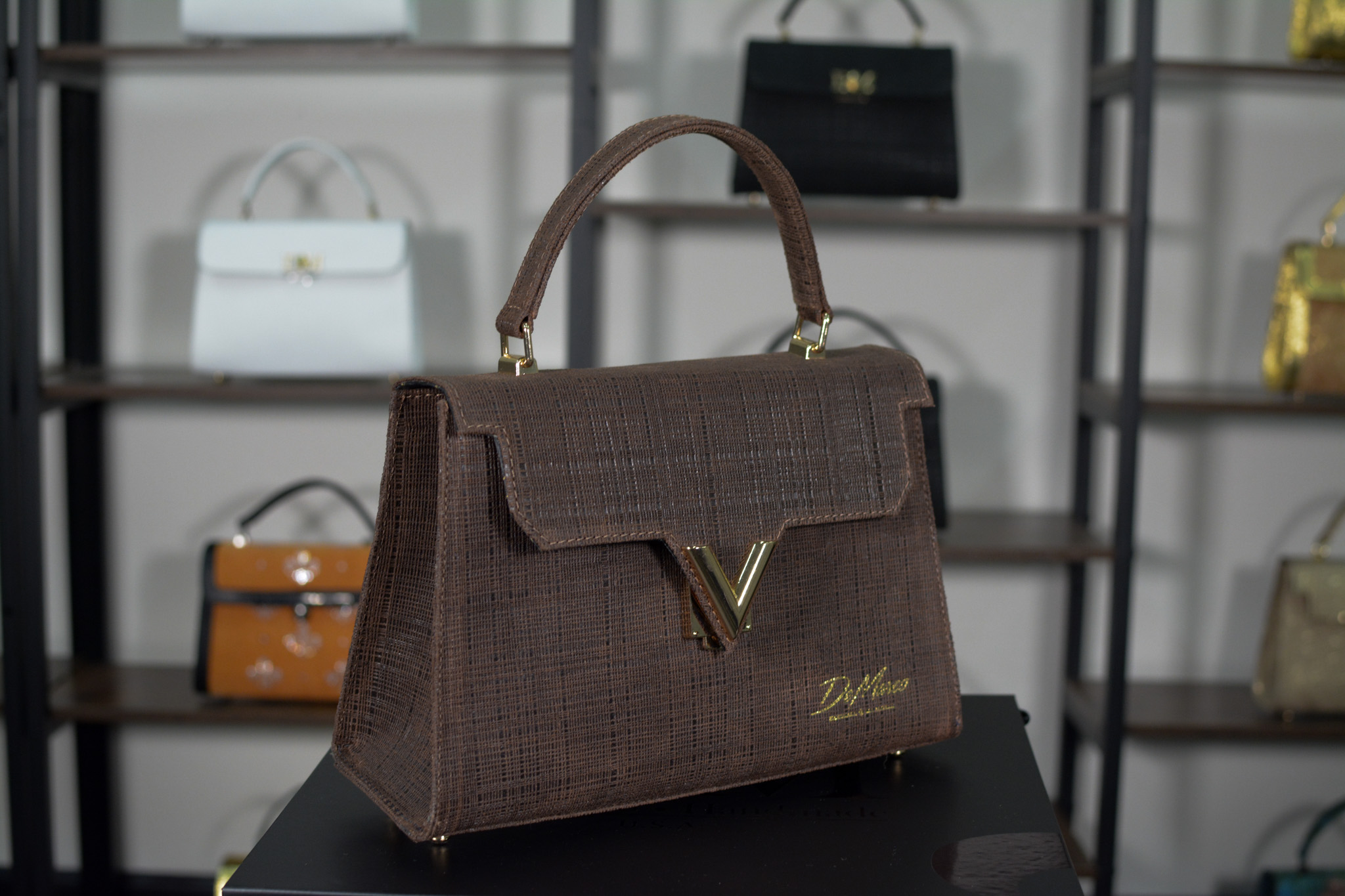 The Lys Brown - Image 5