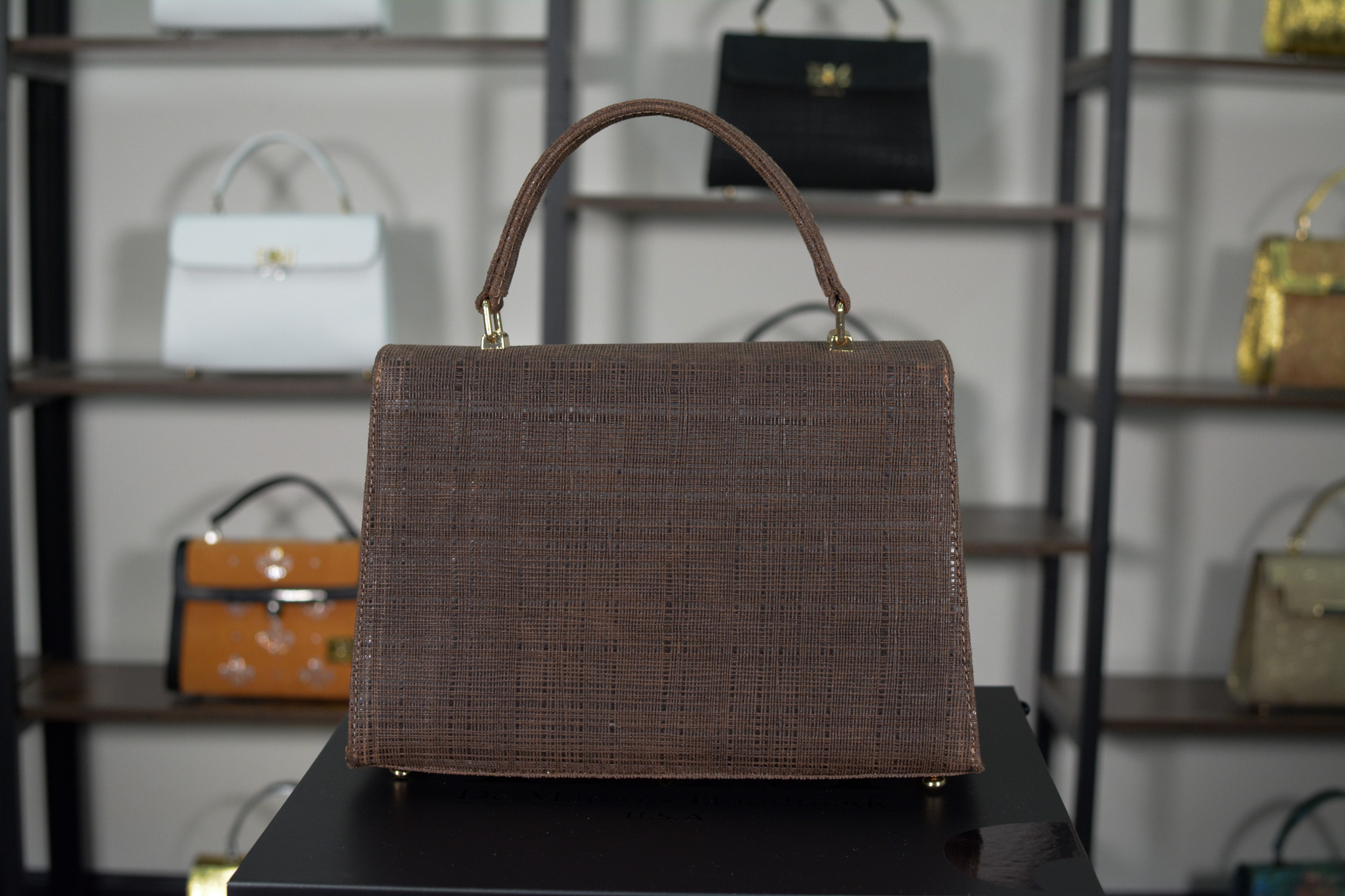 The Lys Brown - Image 8