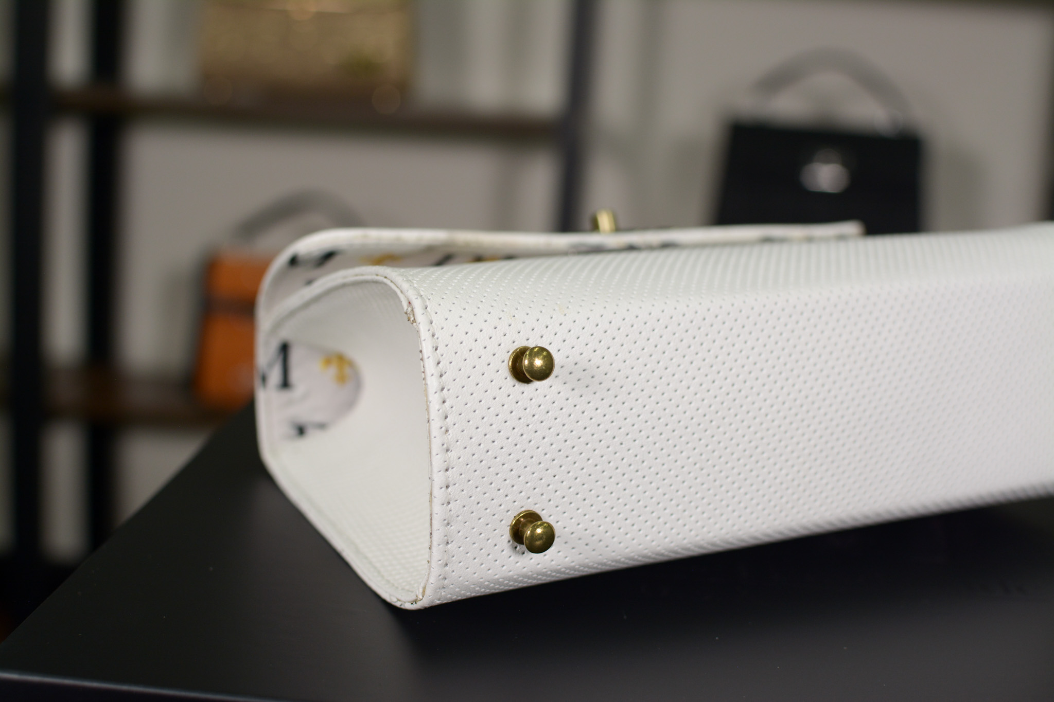 The Fleur White Antique - Image 6