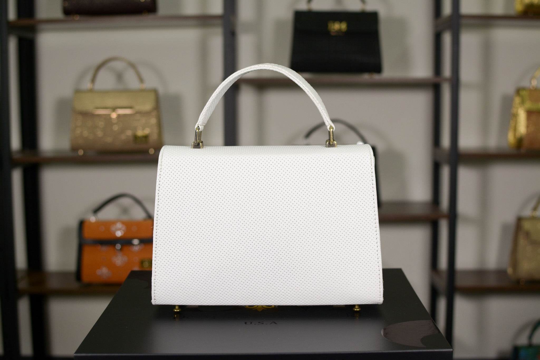 The Fleur White Antique - Image 8