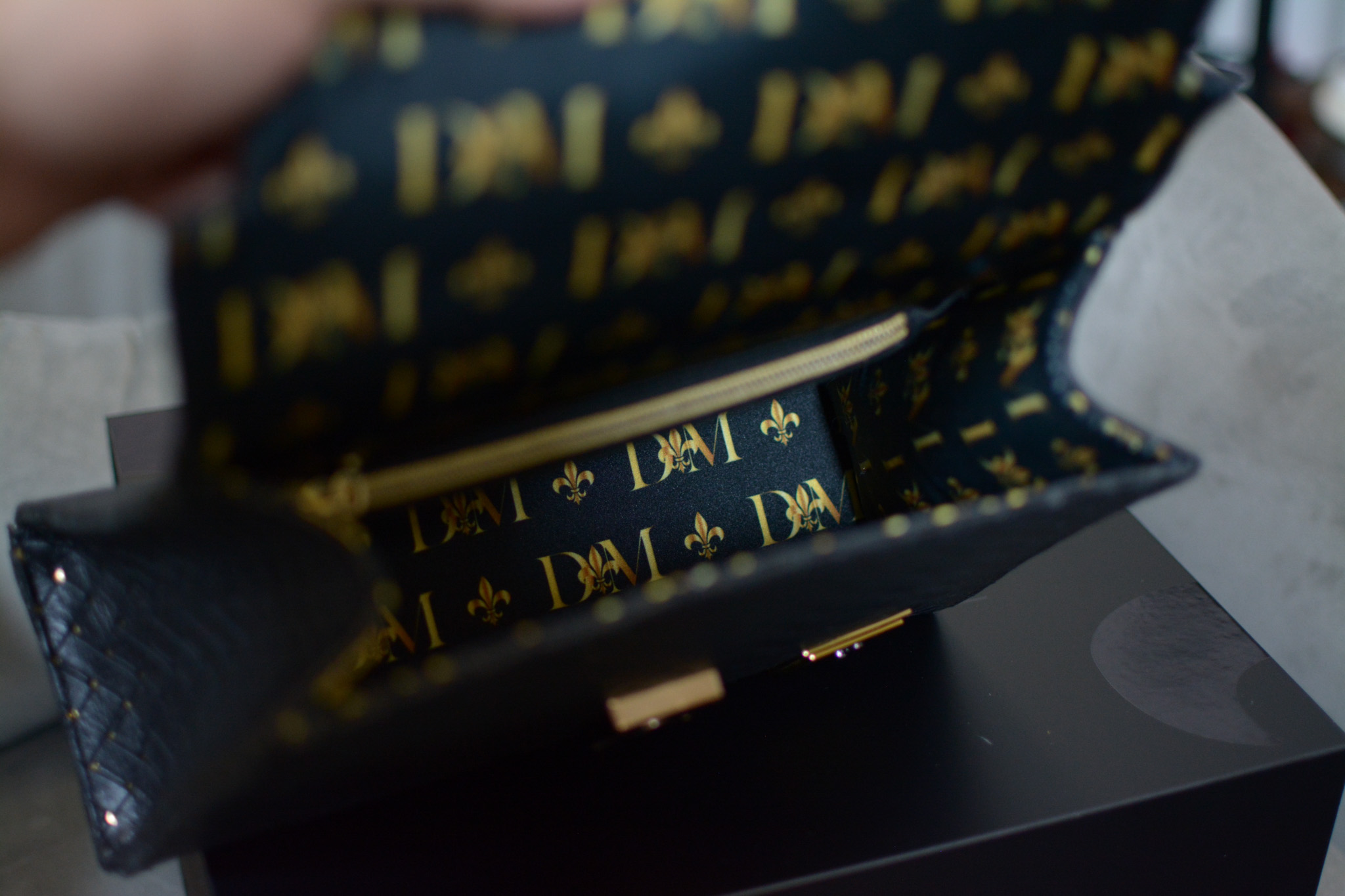 The Royal Lys - Image 7