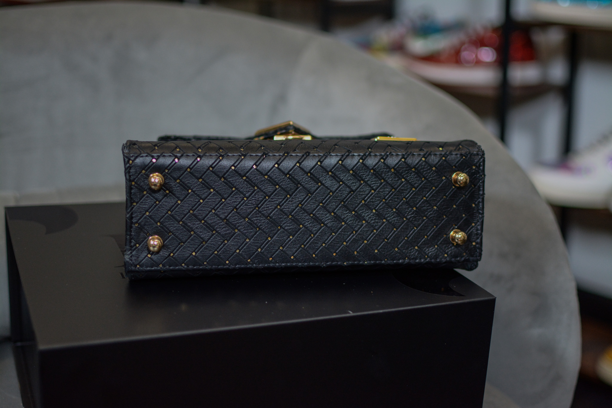 The Royal Lys - Image 9