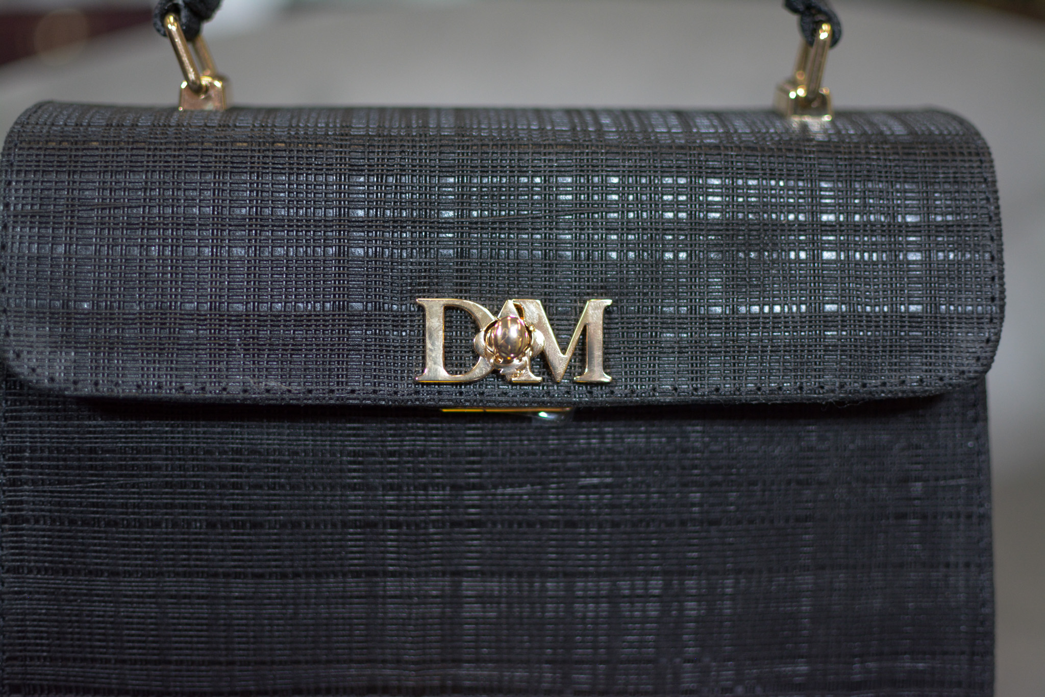 The Fleur Black & Gold - Image 2